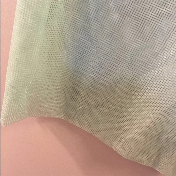 Laundry Bag set of 2 drawstring closure green Great for College Students! - Picture 3 of 8